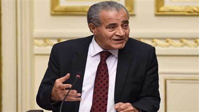 وزير التموين يقرر وقف مدير مكتب تموين بندر الدلنجات بالبحيرة عن العمل 