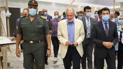وزير الرياضة يتفقد الصالة المغطاة بـ 