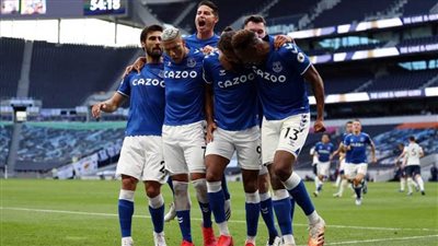 إيفرتون يفوز على توتنهام بهدف دون رد في الدوري الإنجليزي