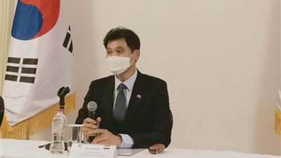 السفير الكورى بالقاهرة يشيد بالاقتصاد المصري