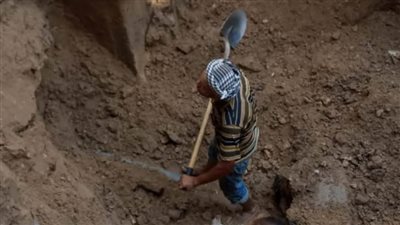 الانتهاء أعمال إصلاح وصيانة خط مياه ٦ بوصة بالقنطرة غرب