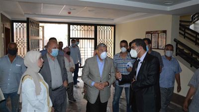 محافظ المنيا يتفقد المعهد الفني الصحي بسمالوط