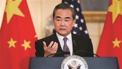 الخارجية الصينية: لم نتلق أي إخطار رسمي بشأن مغادرة السفير الأمريكي لمنصبه
