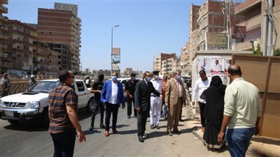 حملة إزالة وإشغالات تجوب شوارع 