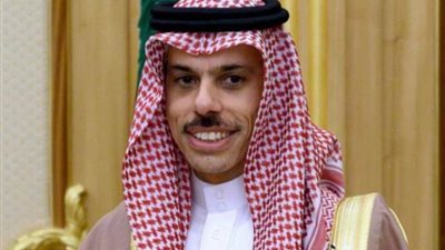 السعودية وتونس تبحثان دعم العلاقات الثنائية في مختلف المجالات