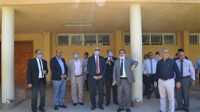 رئيس جامعة الاسكندرية يفتتح اعمال التطوير بكلية الزراعة