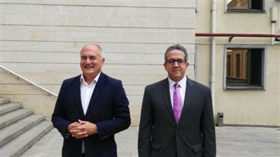 العنانى يزور متحف جورجيا القومى