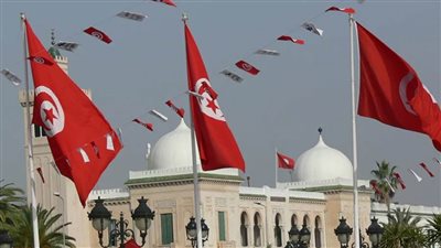 تونس.. وزير الخارجية يبحث مع السفير الجزائري التعاون الثنائي والملف الليبي