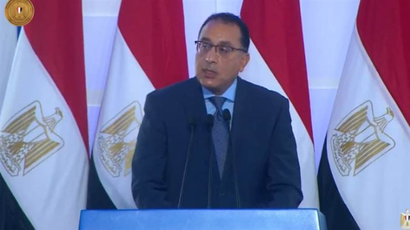 رئيس الوزراء خلال