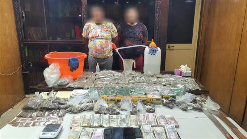 المضبوطات والمتهمين