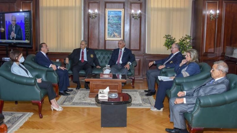 محافظ الاسكندرية