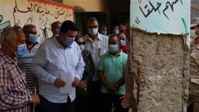 تكثيف العمل لإنجاز خطة صيانة وتطوير 15 مبنى تعليميًا بالسويس