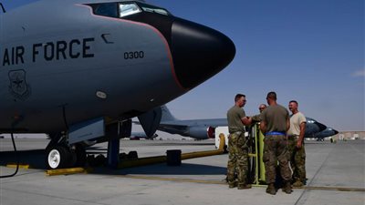 الولايات المتحدة وقطر تبحثان تطوير قدرات قاعدة 