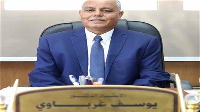 بدء توقيع الكشف الطبي على الطلاب الجدد بجامعة جنوب الوادي