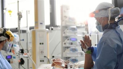 اليونان تسجل 240 إصابة جديدة بـ