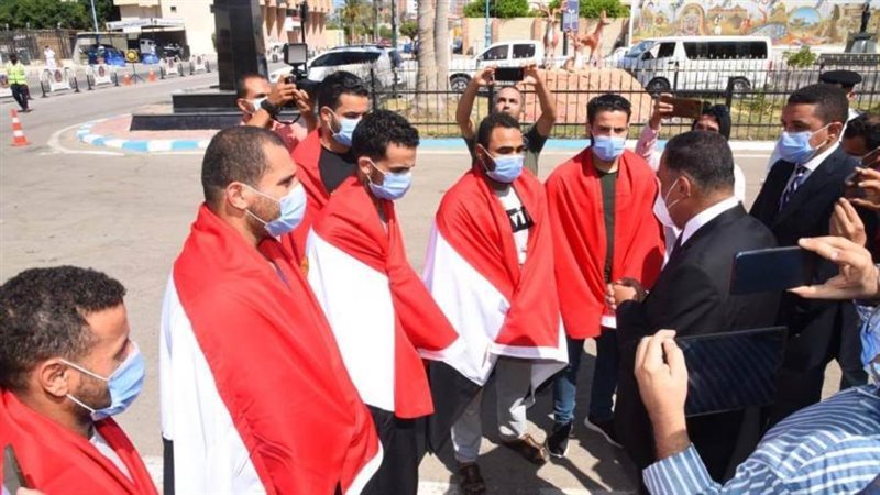 محافظ مطروح يساقبل