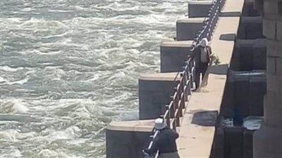 تحسبا لارتفاع منسوب المياه.. تحذيرات بإخلاء منازل طرح النيل في البحيرة