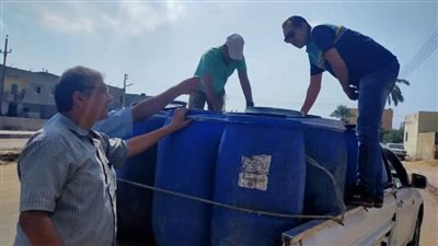 ضبط أسماك منتهية الصلاحية و مخللات غير صالحة للاستهلاك الآدمي بالبحيرة