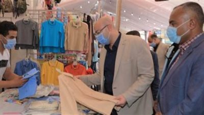 محافظ بني سويف يبحث استعدادات العام الدراسي الجديد 