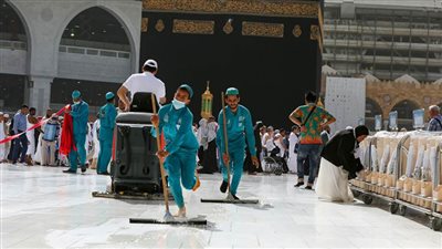 تعرف على مواعيد السماح بأداء العمرة 