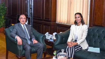 محافظ الإسكندرية يبحث مع قنصل عام فرنسا سبل تعزيز التعاون بين الجانبين