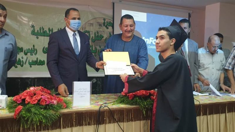 رئيس جامعة دمنهور