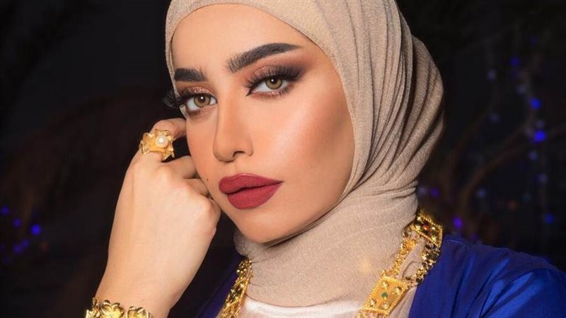 موديل للاناقة