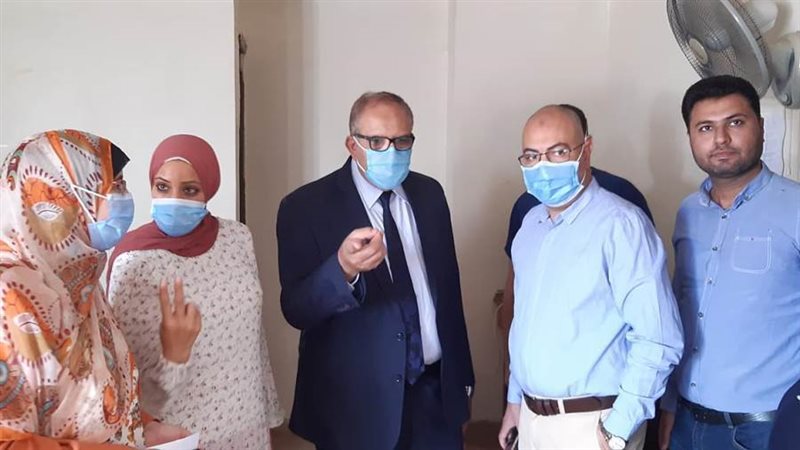 عميد طب بنى سويف