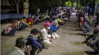 واشنطن بوست: جائحة كورونا تدفع مئات الملايين من الناس نحو الجوع والفقر