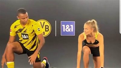 ميدو ونجيب ساويرس يغازلان مدربة لياقة بورسيا دورتموند الجديدة