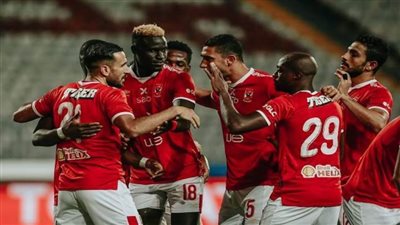 تعرّف على القنوات الناقلة ومواعيد مباريات كرة القدم.. اليوم السبت