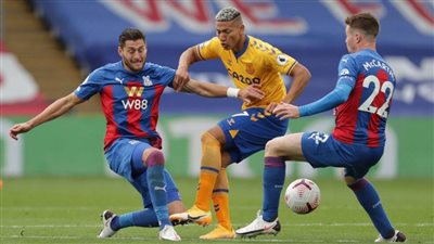 إيفرتون يفوز على كريستال بالاس بالدوري الإنجليزي