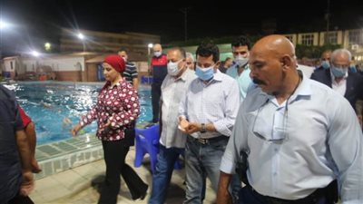 وزير الشباب يتفقد نادي أسيوط ويتابع مشروعات رياضية وترويحية 