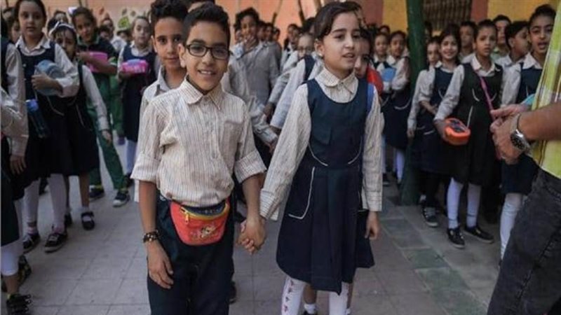 تلاميذ بالمدارس