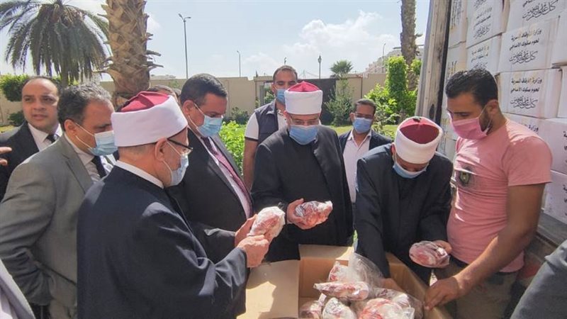 وزير الاوقاف يشهد