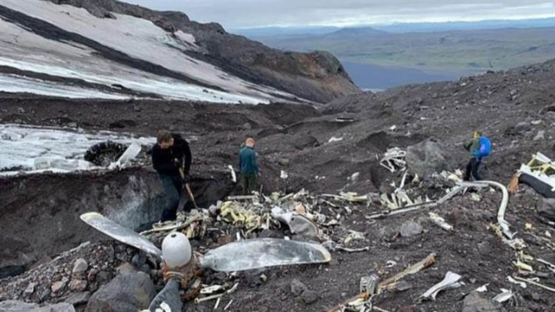 حطام قاذفة ثقيلة