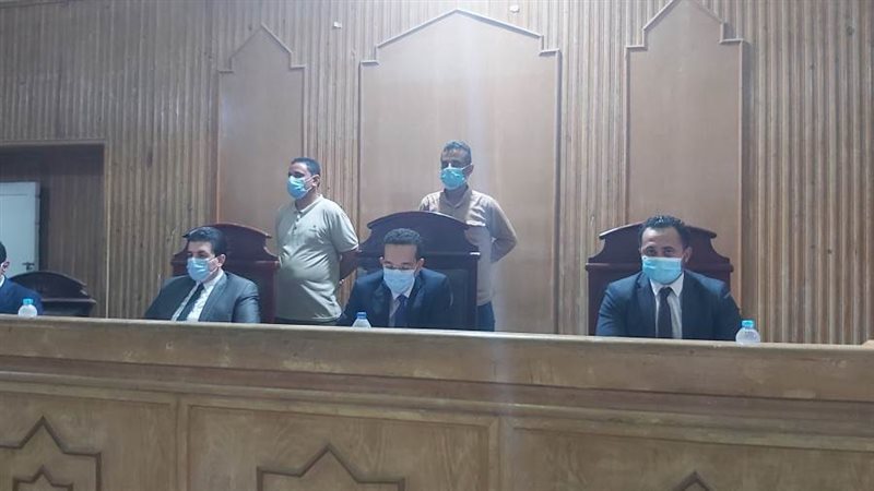 هيئة المحكمة أثناء