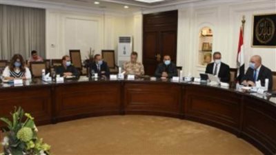 وزيرا الإسكان والسياحة والآثار يتابعان موقف المشروعات المشتركة بالقاهرة التاريخية