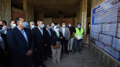 رئيس الوزراء يتفقد مشروع إنشاء مستشفى الطوارئ بجامعة كفر الشيخ
