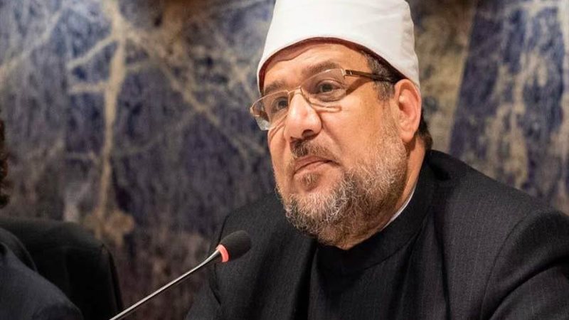 وزير الأوقاف الدكتور