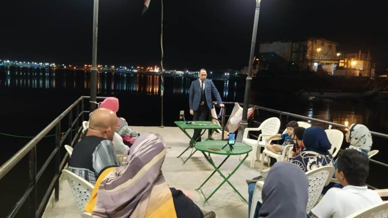 جانب من الندوة