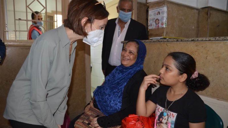 جاكلين عازر نائب