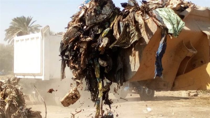 رفع القمامة بمركز