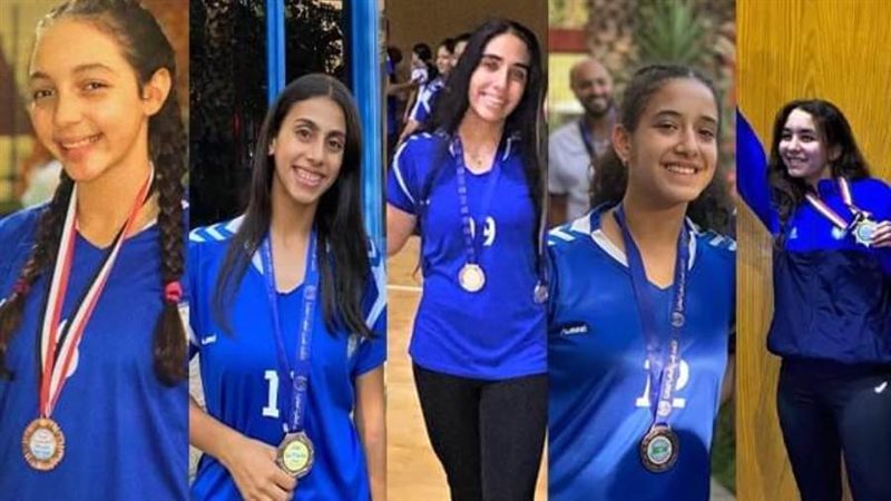 اللاعبات المنضمات