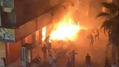   الأدلة الجنائية تعاين حريق محل أسماك في الإسكندرية