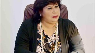 وزيرة الثقافة تنعي عمر البرعى أول نائب لرئيس هيئة قصور الثقافة 