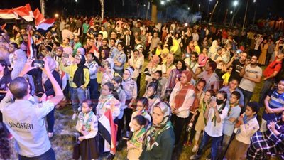  بالصور..الإسماعيلاوية خرجوا إلي الميادين للاحتفال بانتصارات أكتوبر 