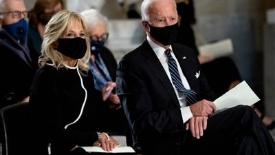 بايدن يعلن خلوه وزوجته من فيروس كورونا