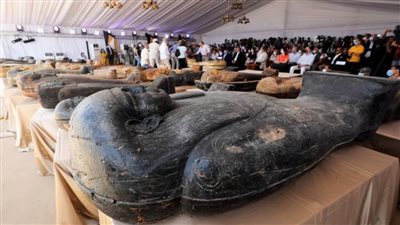 زاهي حواس : توابيت سقارة كشف أثري عظيم