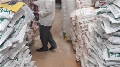 ضبط 2600 عبوة أدوية بيطرية منتهية الصلاحية بالبحيرة